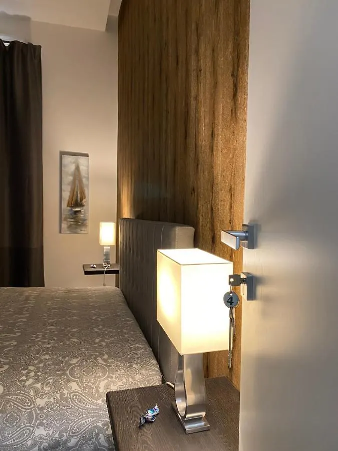 Mami B&B Naples 0*,