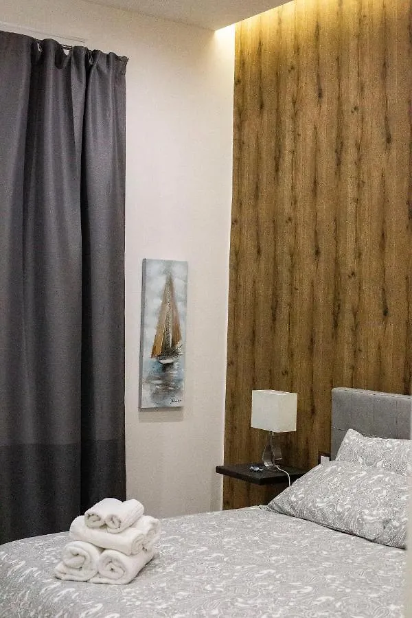 Mami B&B Napels 0*,  Italië